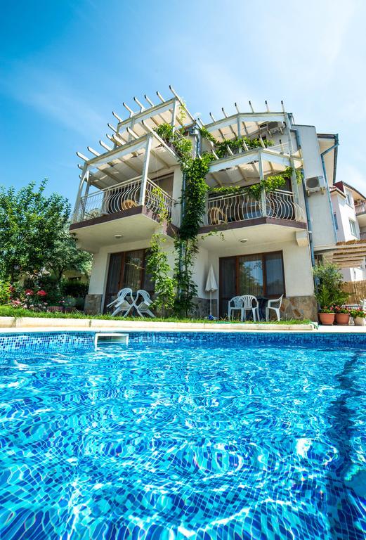 Apartamento The Poolhouse Sunny Beach Exterior foto